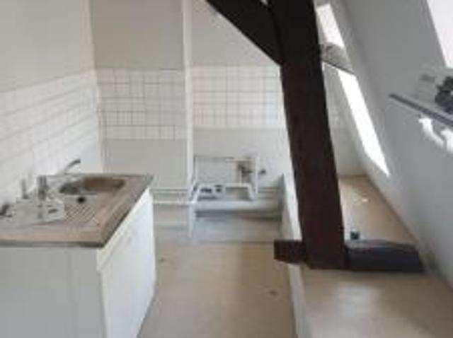 location appartement avallon 4 pièces 85 m2 yonne 89200 608 € / mois
