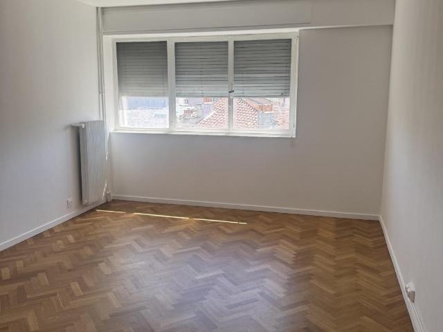 Location Appartement Avenue Camille Pelletan, Marseille
