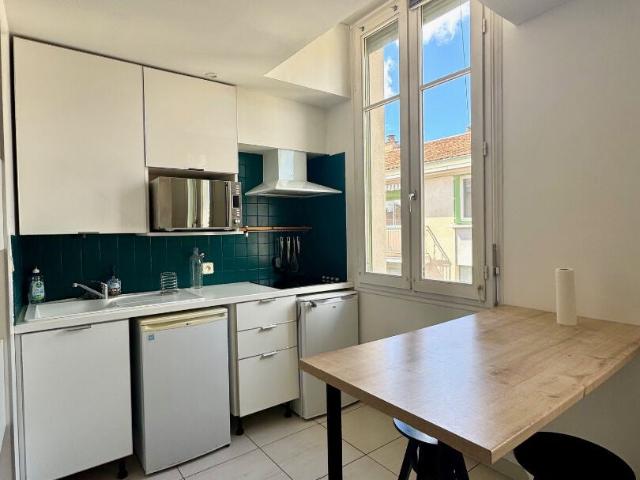 Location Appartement Avenue Carnot, Nîmes