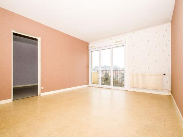 Location Appartement Avenue Charles de Gaulle, Montcenis