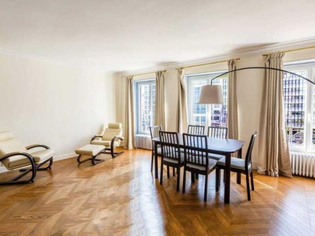 Location Appartement Avenue Charles de Gaulle, Neuilly sur Seine