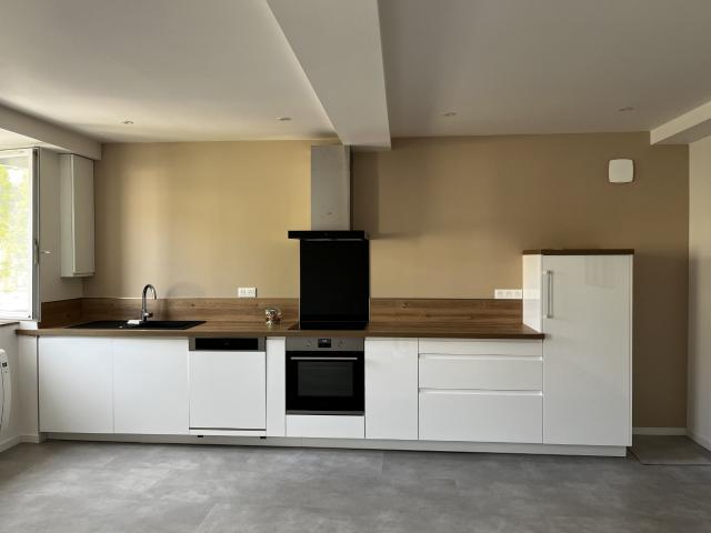 Location Appartement Avenue Charles de Gaulle, Tarare