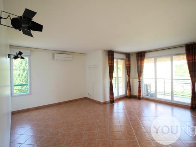 Location Appartement Avenue Charles de Gaulle, Tassin la Demi Lune