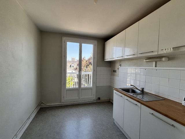 Location Appartement Rue de Lorient, Rennes
