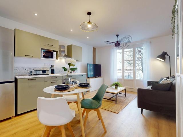 Location Appartement Avenue Albert 1er de Belgique, Grenoble