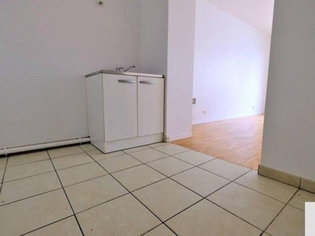 Location Appartement Avenue Aristide Briand, Les Pavillons sous Bois