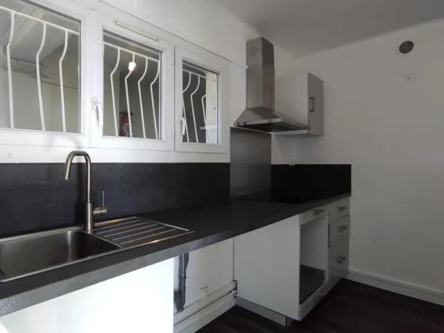 Location Appartement Avenue Aristide Briand, Toulon
