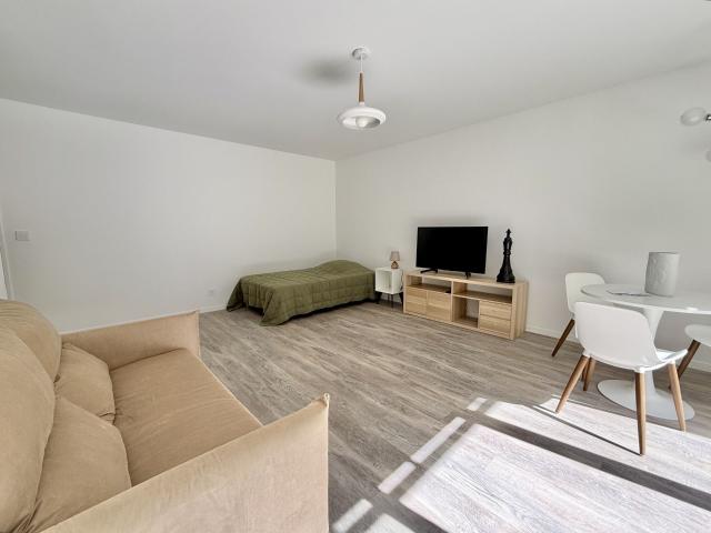 Location Appartement Avenue Bourgain, Issy les Moulineaux