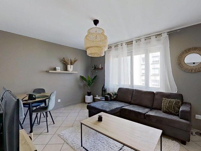 Location Appartement Avenue Berthelot, Lyon