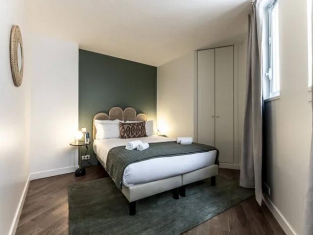 Location House Avenue Bertie Albrecht, Paris