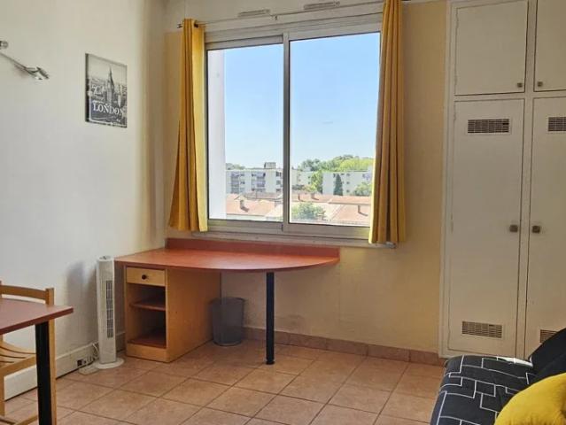 Location Appartement Avenue Bir Hakeim, Nîmes