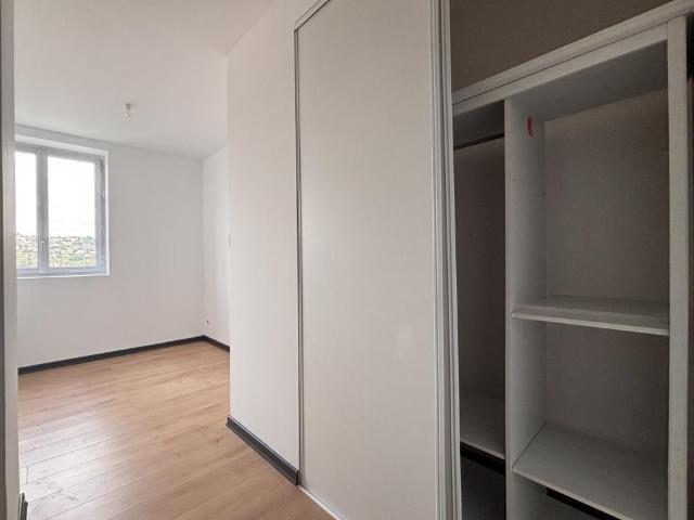 Location Appartement Boulevard Gambetta, Le Puy en Velay