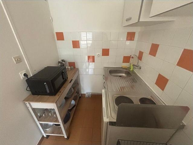 Location Appartement Avenue Général de Gaulle, Saint Christol lez Alès
