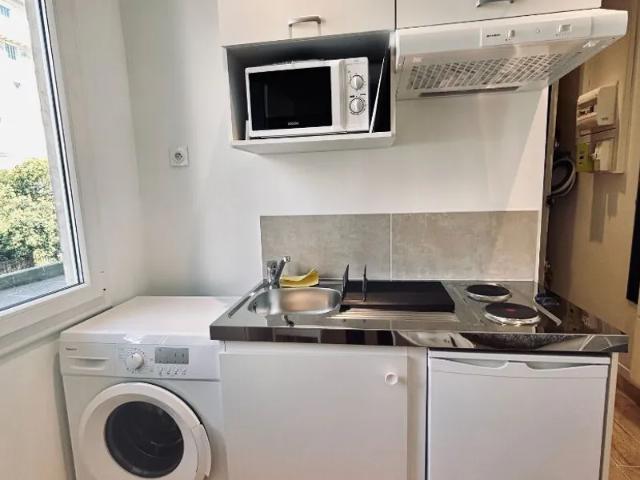 Location Appartement Avenue Georges Clemenceau, Nice
