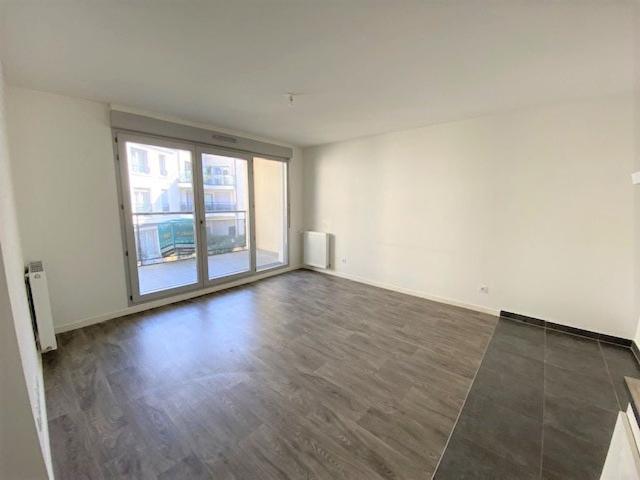 Location Appartement Avenue Grimeler, Ozoir la Ferrière