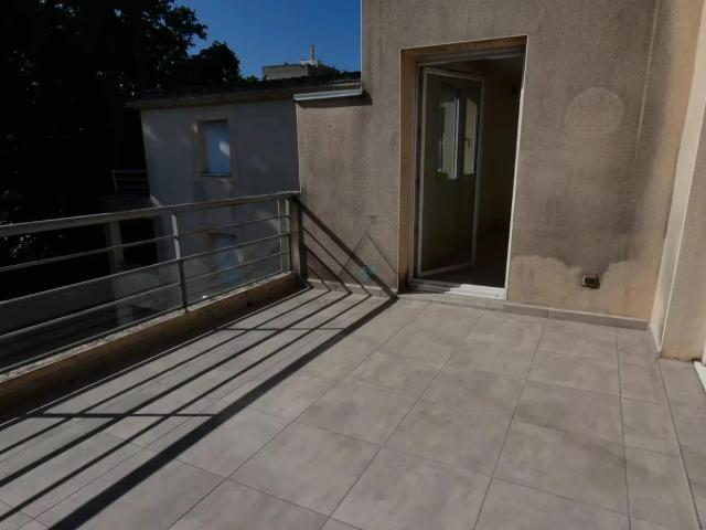 Location Appartement Avenue d'Aygu, Montélimar