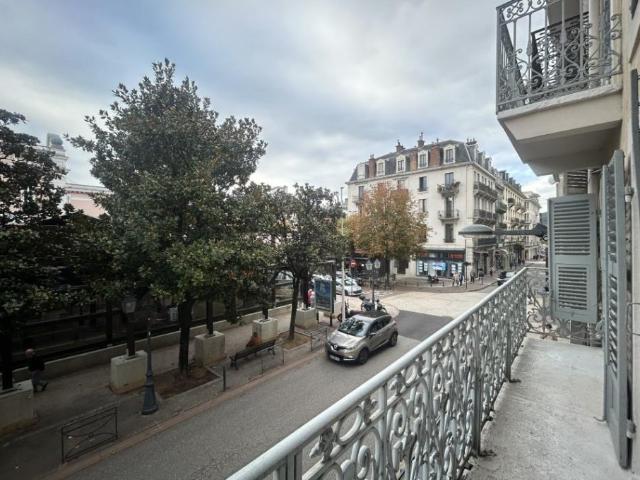 Location Appartement Avenue d'Alsace Lorraine, Aix les Bains