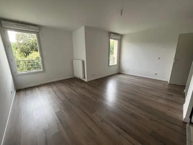 Location Appartement Avenue Darblay, Mennecy