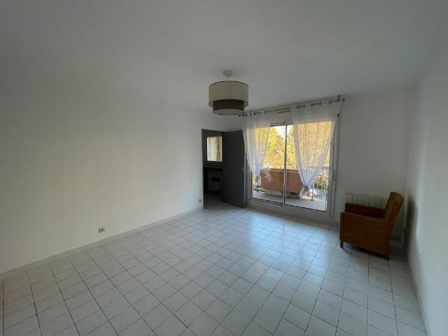 Location Appartement Avenue de Bagatelle, Aix en Provence