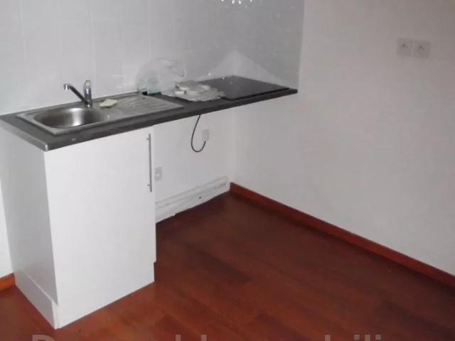 Location Appartement Avenue de Béziers, Valros