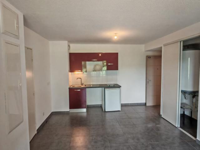 Location Appartement Avenue de Grande Bretagne, Perpignan