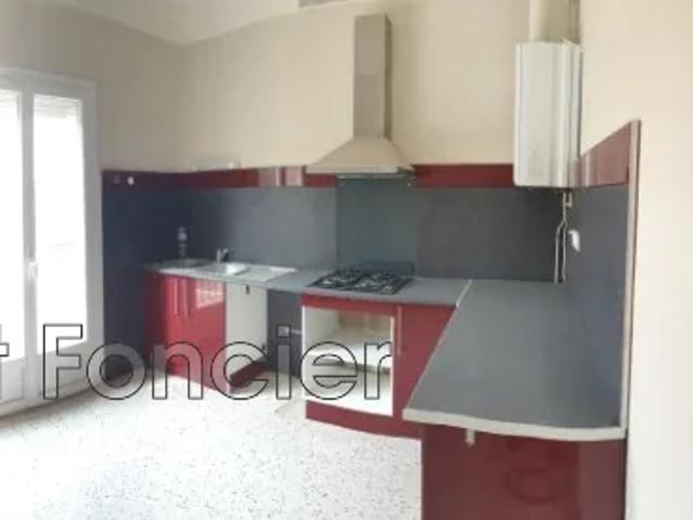 Location Appartement Avenue de Grande Bretagne, Perpignan