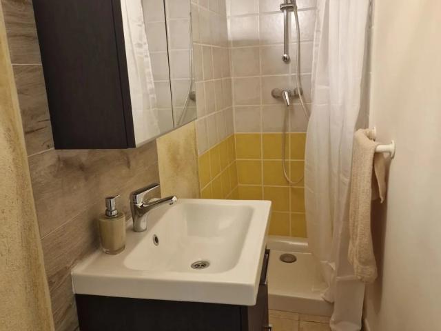 Location Appartement Avenue de Jouques, Aubagne