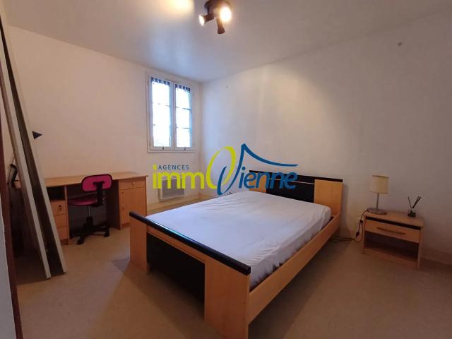 Location Appartement Avenue de Lorraine, Châteauponsac