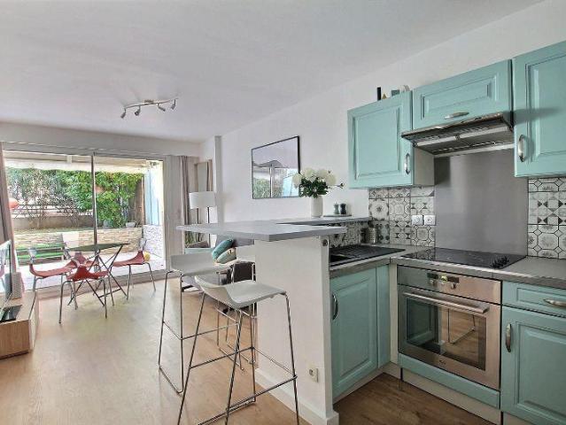 Location Appartement Avenue de la Corse, Marseille