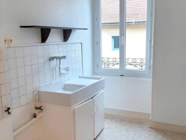 Location Appartement Avenue Jean Moulin, La Tour du Pin