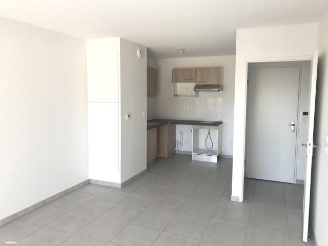 Location Appartement Avenue de la Juncasse, Toulouse