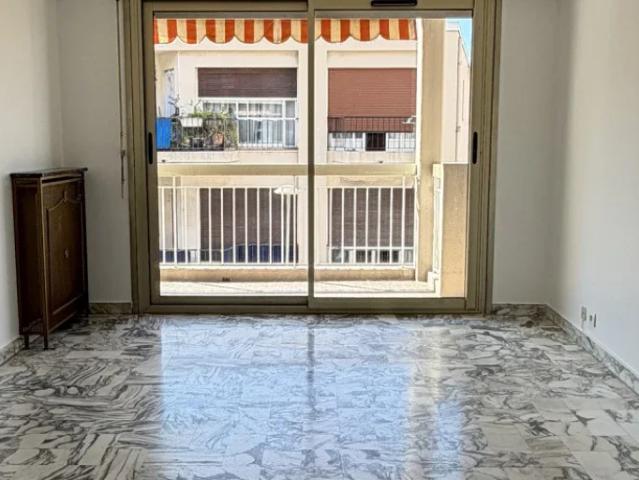 Location Appartement Avenue de la Lanterne, Nice