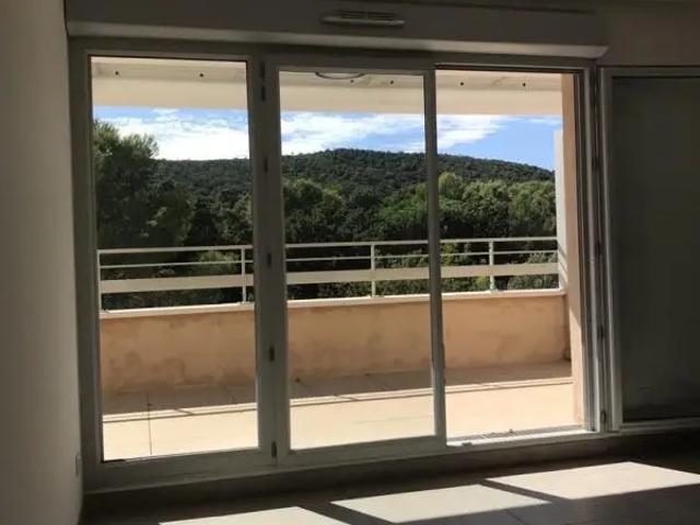 Location Appartement Avenue de la Mer, Bormes les Mimosas
