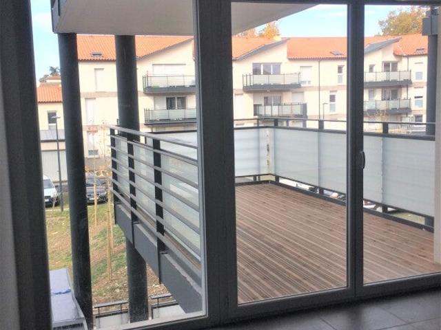 Location Appartement Route de Roques, Villeneuve Tolosane