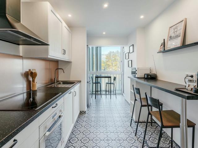 Location Appartement Avenue de la République, Toulon