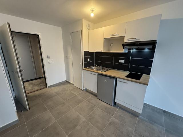 Location Appartement Avenue de la République, Combs la Ville