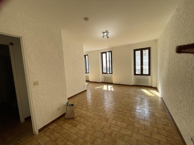 Location Appartement Avenue de la République, La Farlède