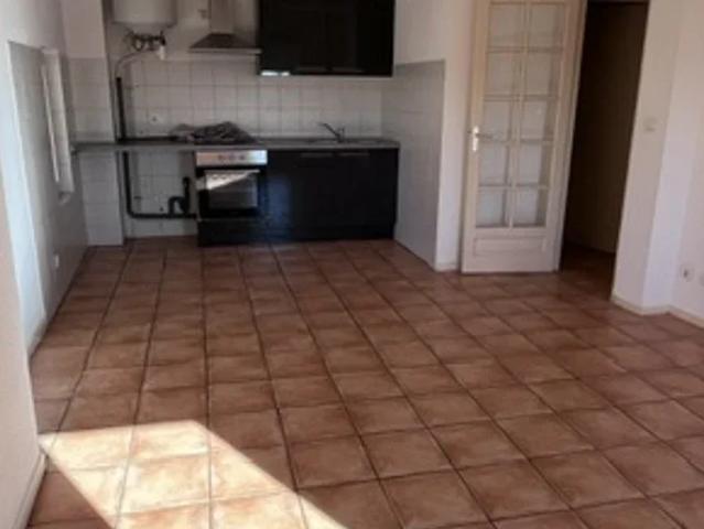Location Appartement Avenue De La République, Lamalou les Bains