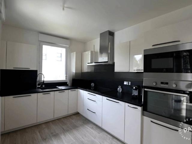 Location Appartement Avenue de la République, Nanterre