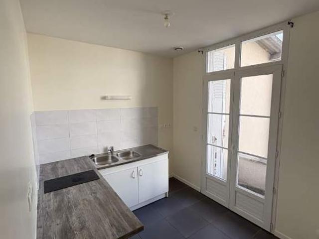 Location Appartement Avenue de la République, Saint Pierre des Corps