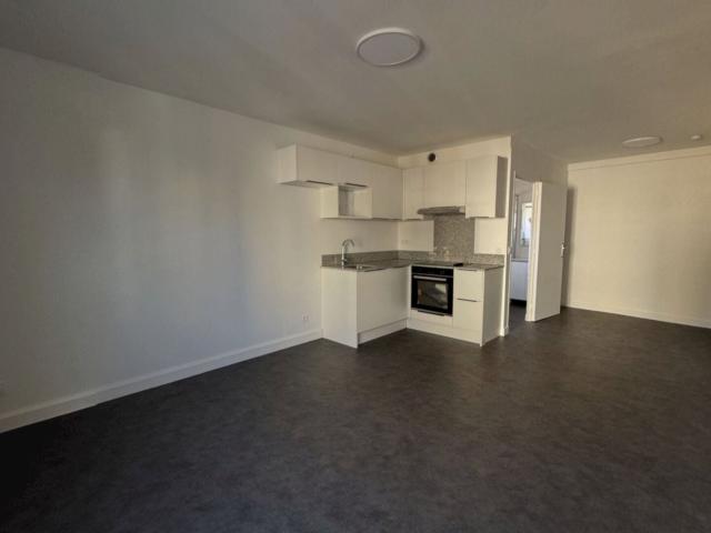 Location Appartement Avenue Aristide Briand, Morangis