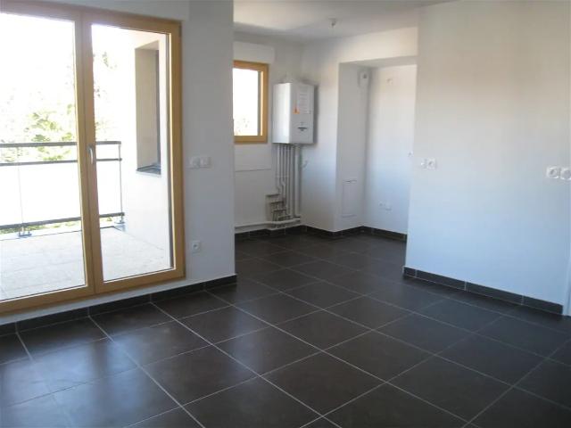 Location Appartement Avenue de Moulins les Metz, Chaponost