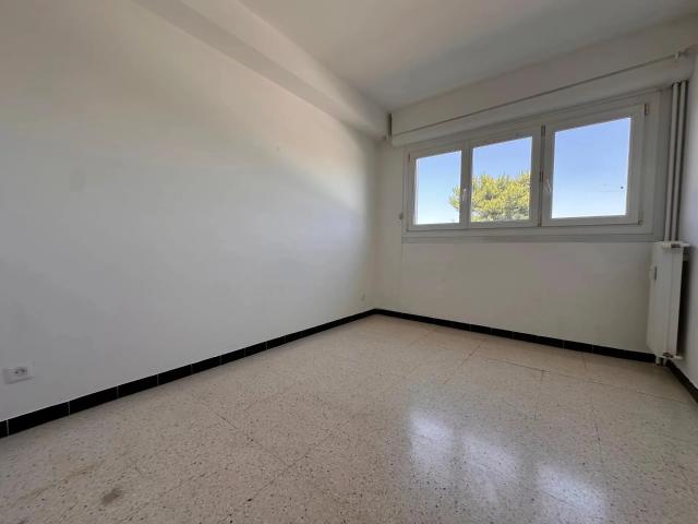 Location Appartement Avenue de Montpellier, Mèze