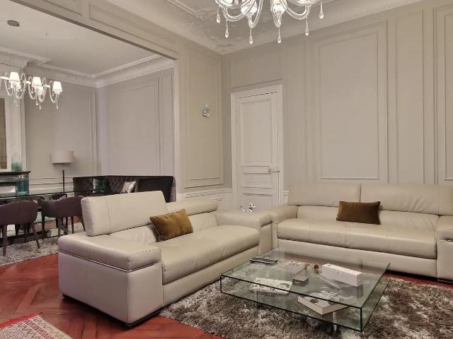Location Appartement Avenue de Malakoff, Paris