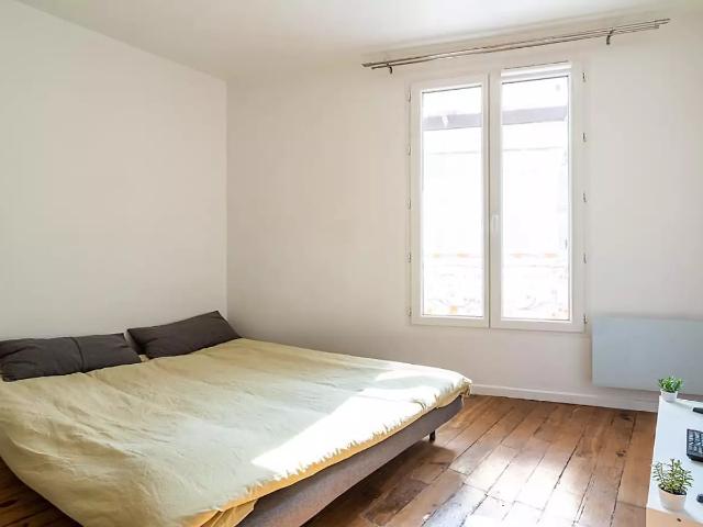 Location Appartement Avenue de la Porte de Saint Ouen, Paris