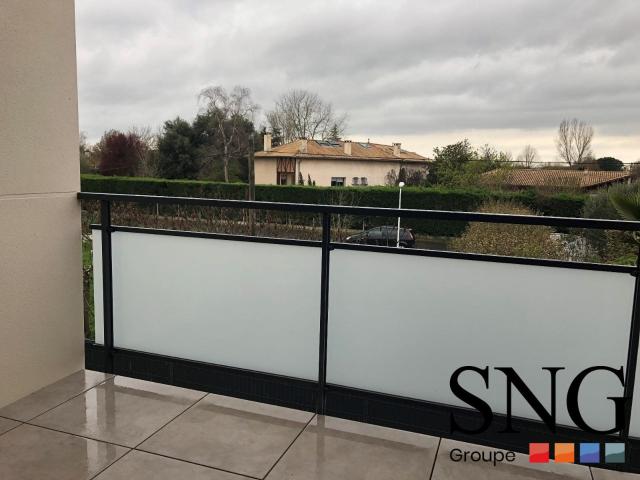 Location Appartement Avenue de Provence, La Salvetat Saint Gilles