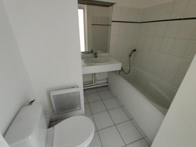 Location Appartement Avenue de Toulon, Marseille