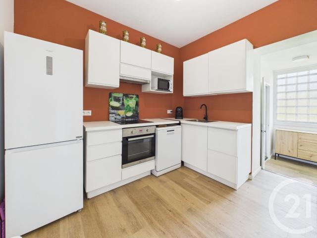 Location Appartement Avenue de Toulon, Hyères
