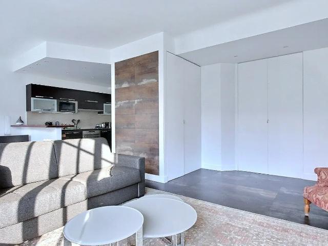Location Appartement Avenue de Versailles, Paris