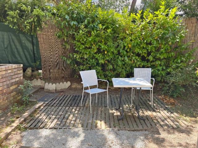 Location Appartement Avenue de Villeneuve l'Étang, Versailles